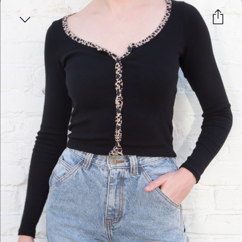 Black and Leopard print Brandy Melville Zelly top